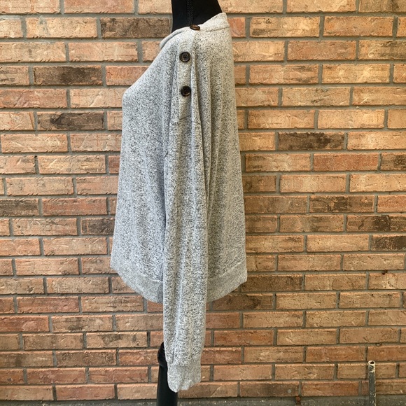 J.Crew Gray Pullover Sweater (L) - Picture 1 of 7